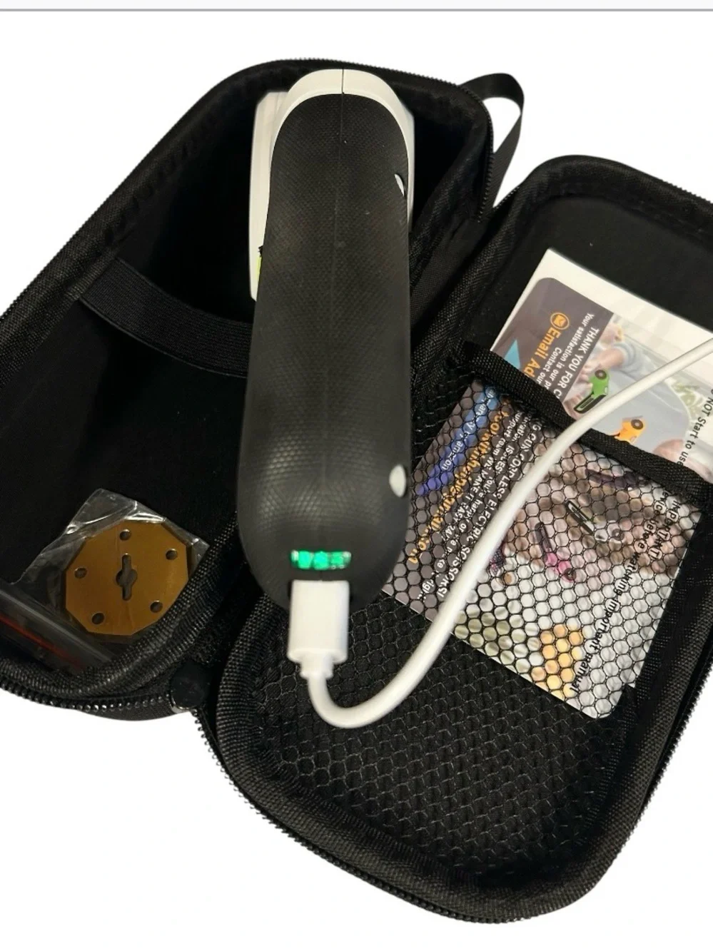 NWT 4V Cordless Electric Scissors Cutter - White and Gold